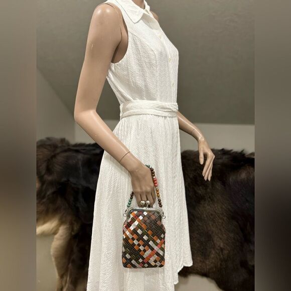 Colorful Woven Leather Handmade Kisslock Clutch/Phone Pouch/ Crossbody - Picture 11 of 16